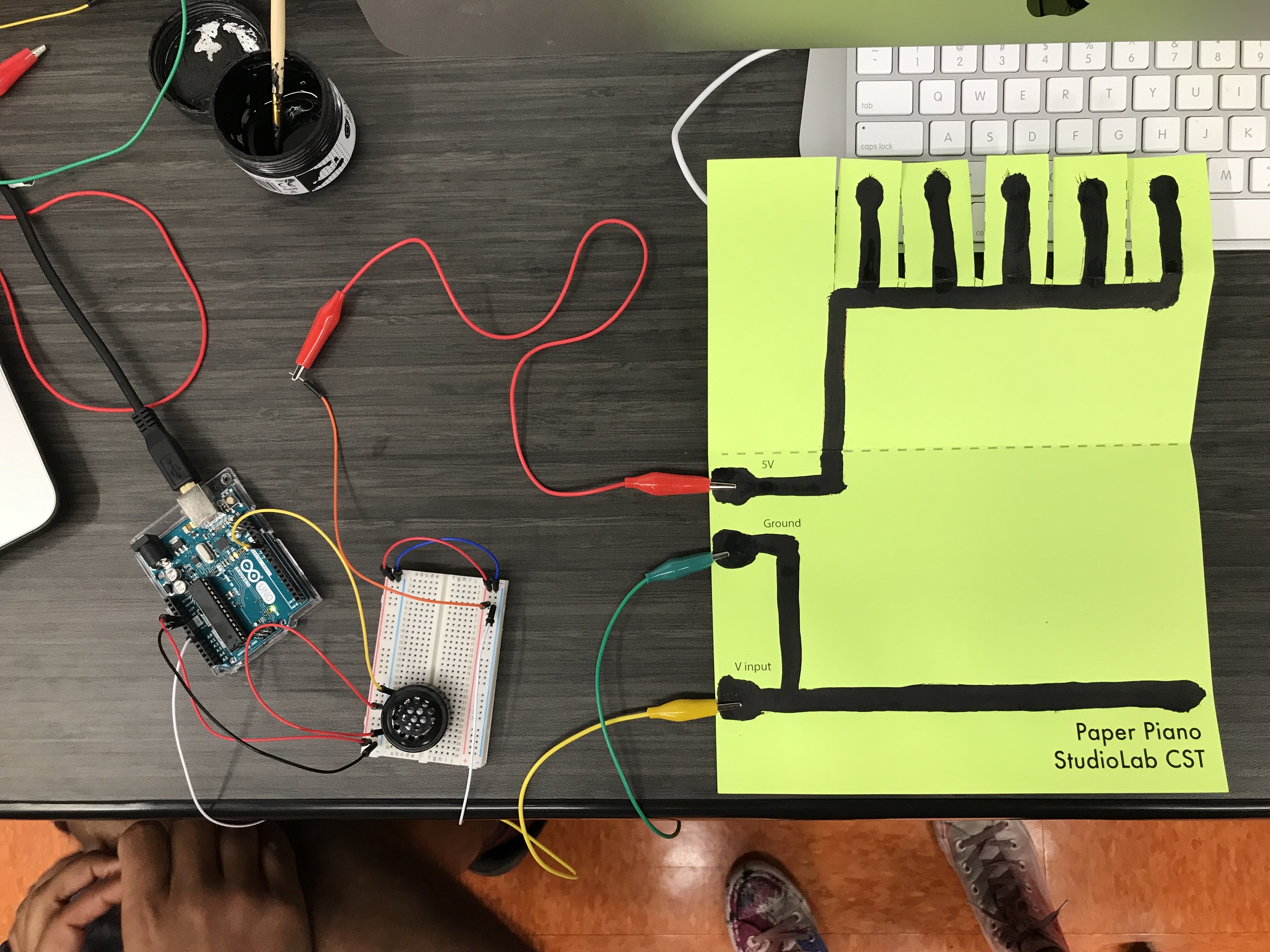 electric circuit maker online