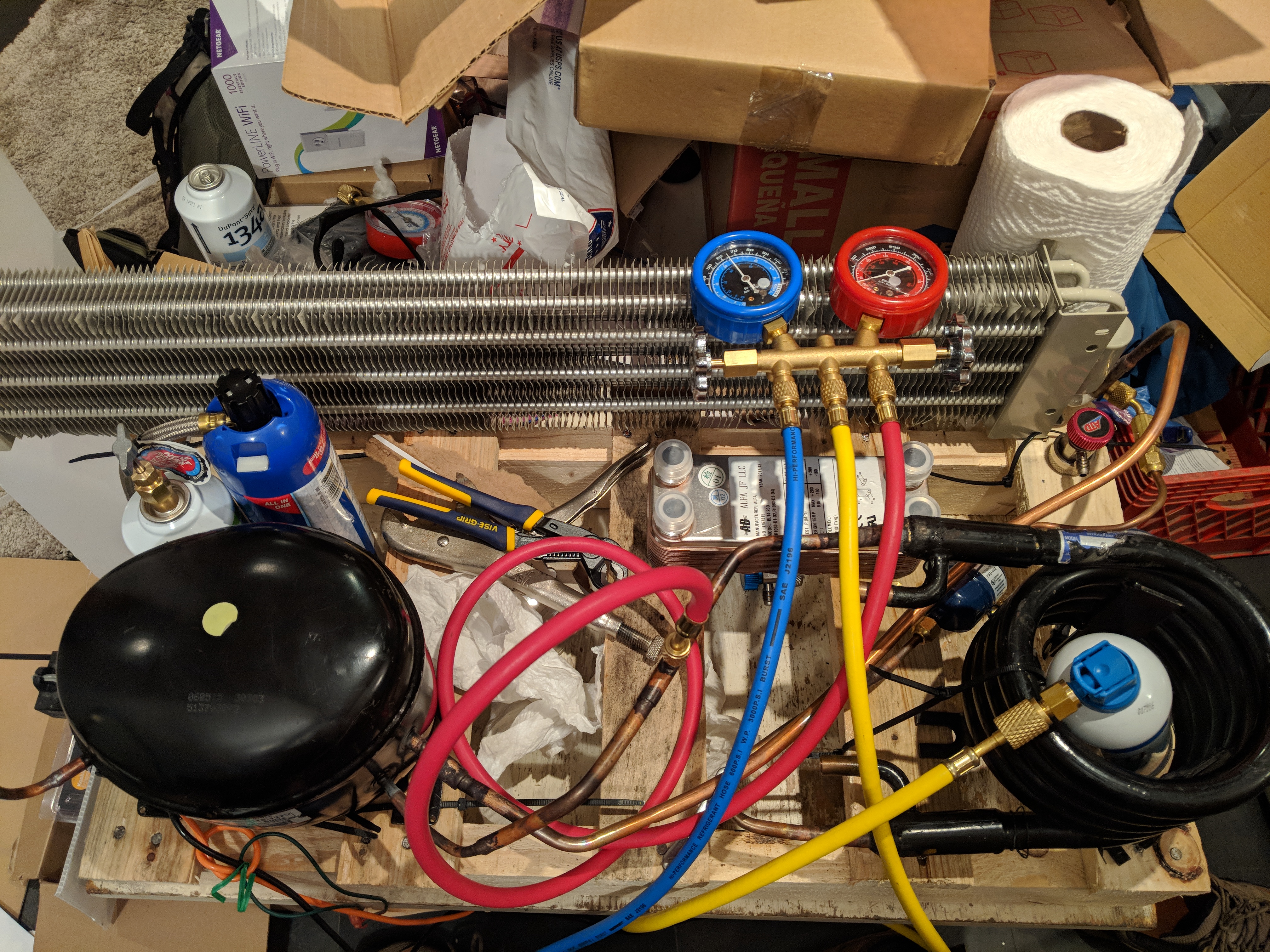 Building a true vapor compression cycle air conditioner - from hardware store parts